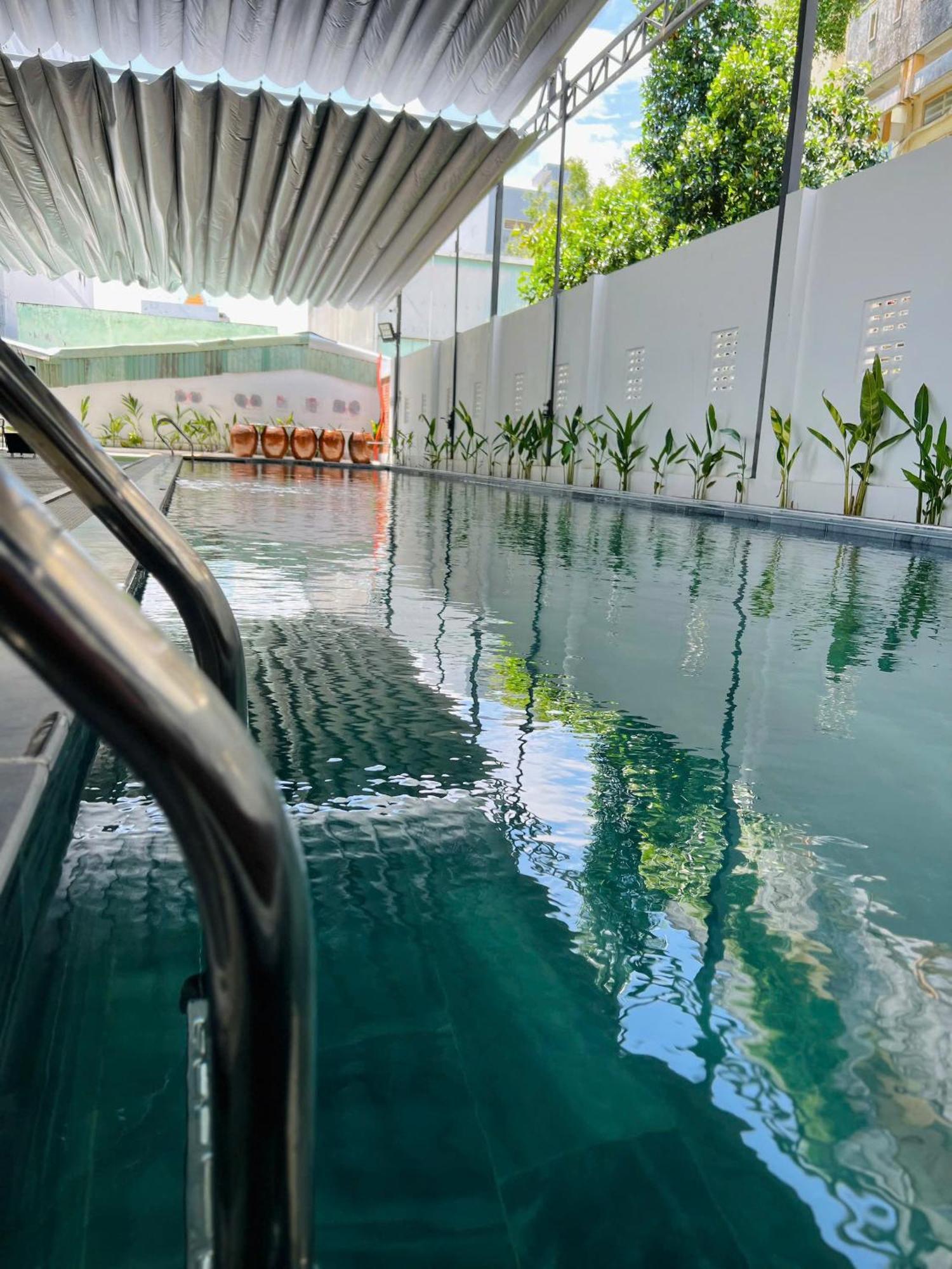 Apple Hotel Кантхо Экстерьер фото